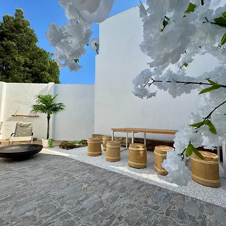 Unetti Oasis Terraza Zen Vigo